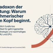 Titelbild der Präsentation von Gregor Wimmer (Unternehmensberatung HERZBLUAT) zum Thema gehirngerechte Selbstführung. Eine Grafik zeigt ein Gehirn mit einem roten Aufwärtspfeil, der unternehmerischen Erfolg und nachhaltiges Wachstum für KMU und EPU symbolisiert.